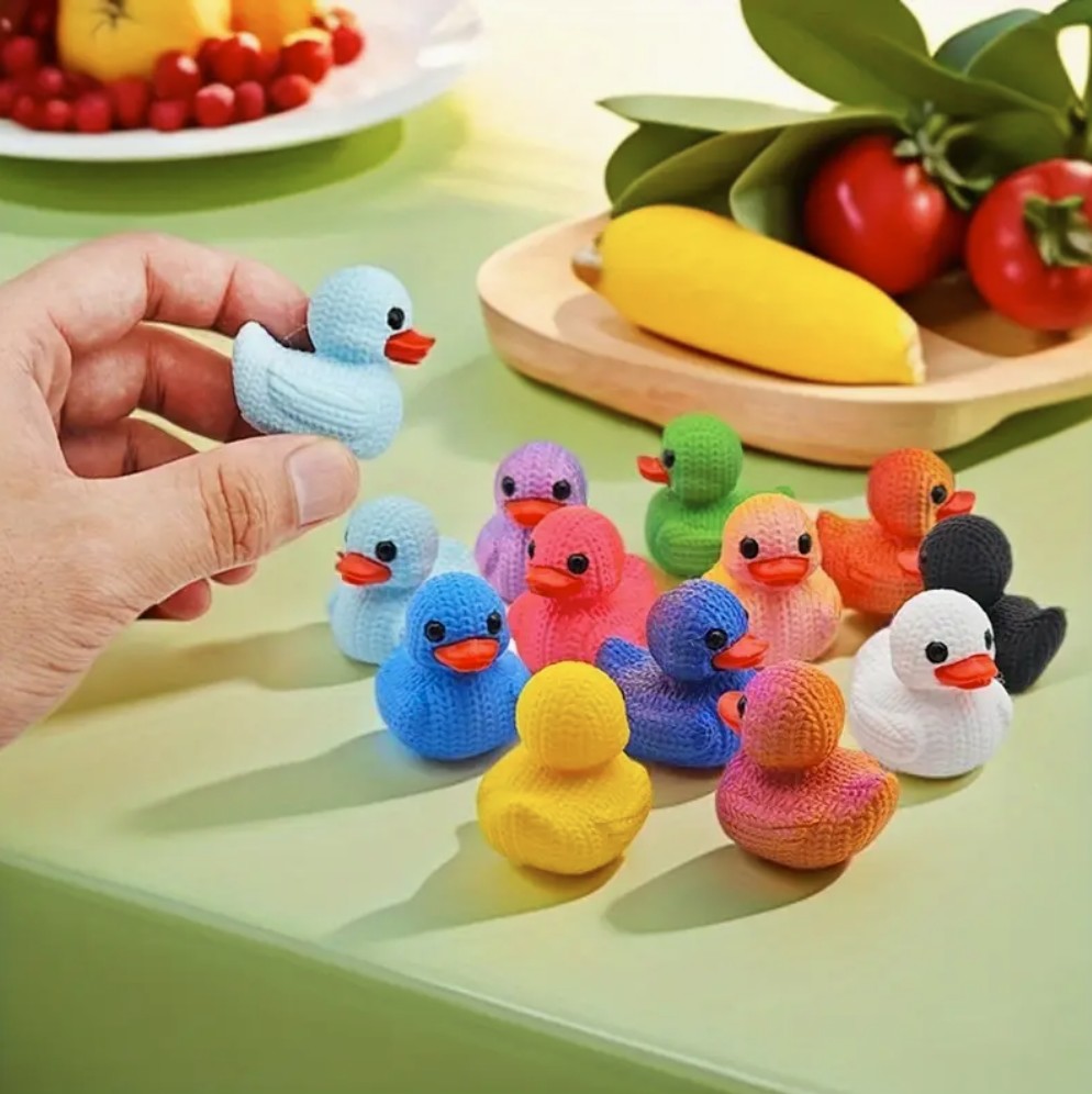 Unieke set van 3 decoratieve eendjes met haakpatroontje - Afbeelding 2